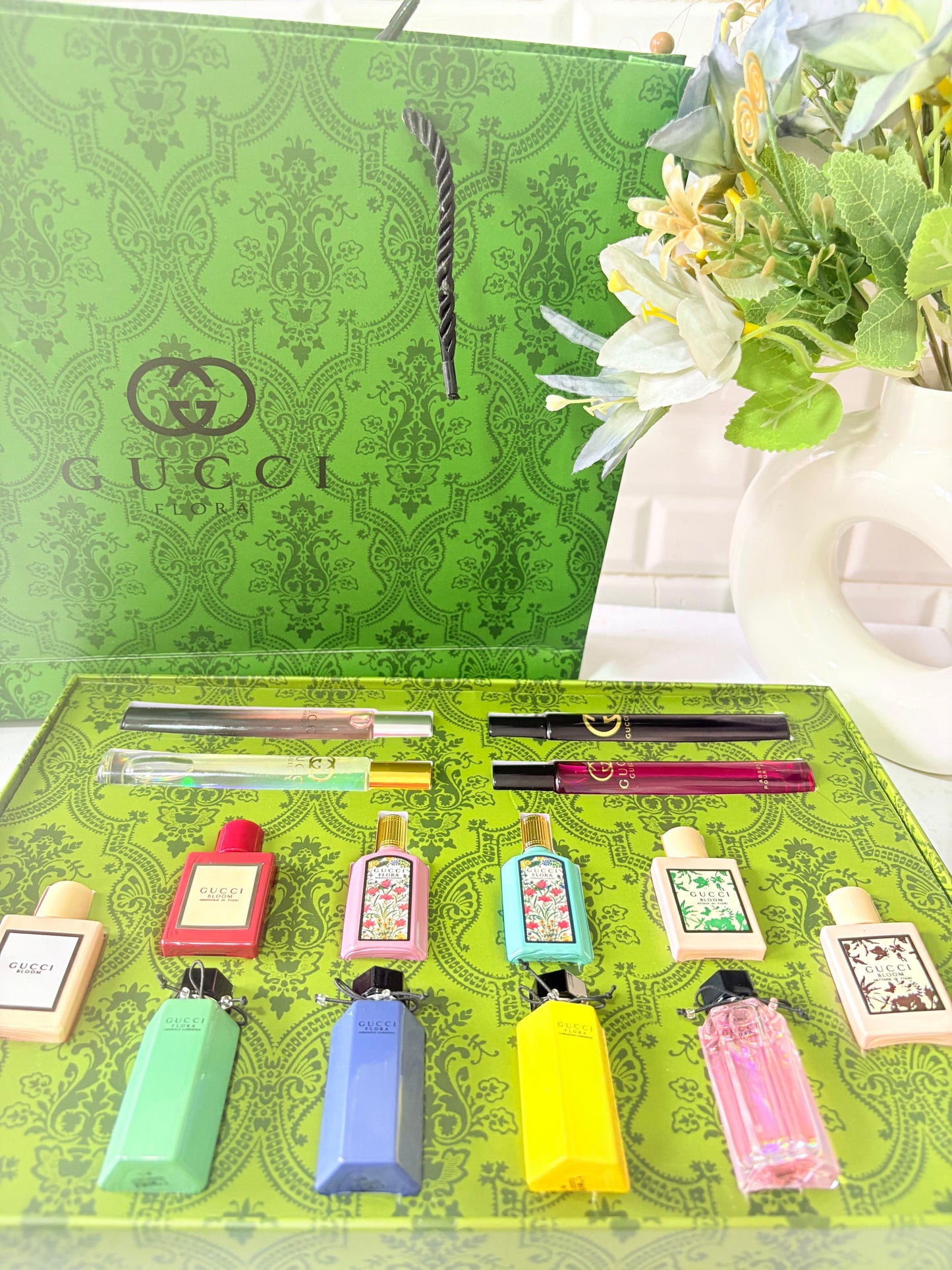 Gucci gift set (14pcs)