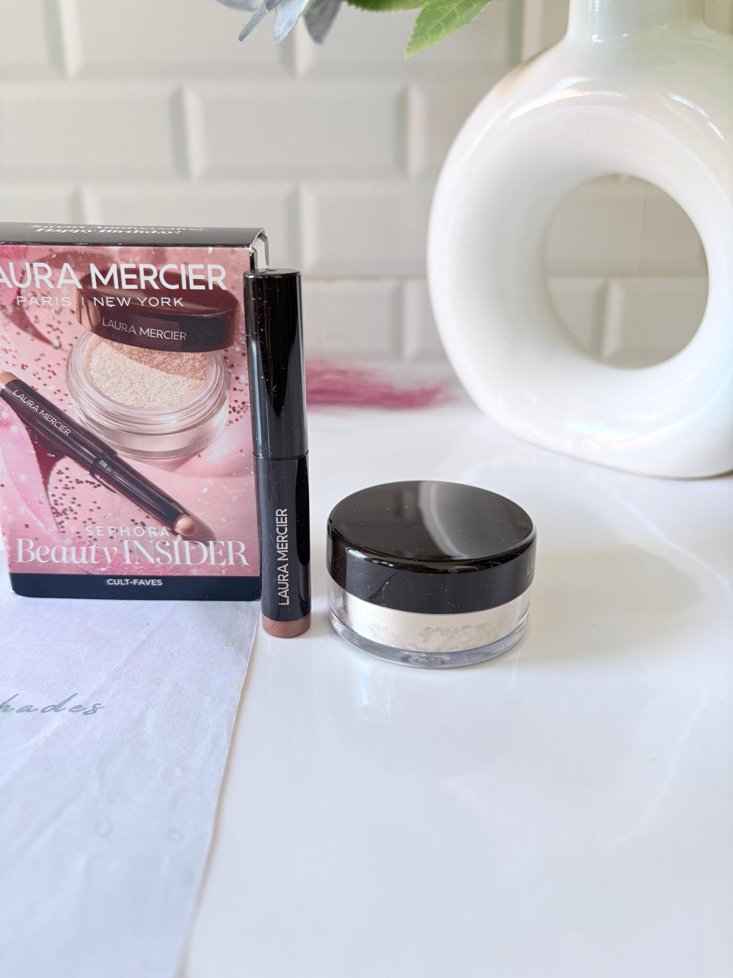 Laura Mercier Sephora Beauty Insider Cult Faves Setting Powder & Eyeshadow