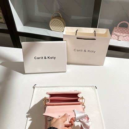Carit & Koty Pink Buckle Embroidery Bag