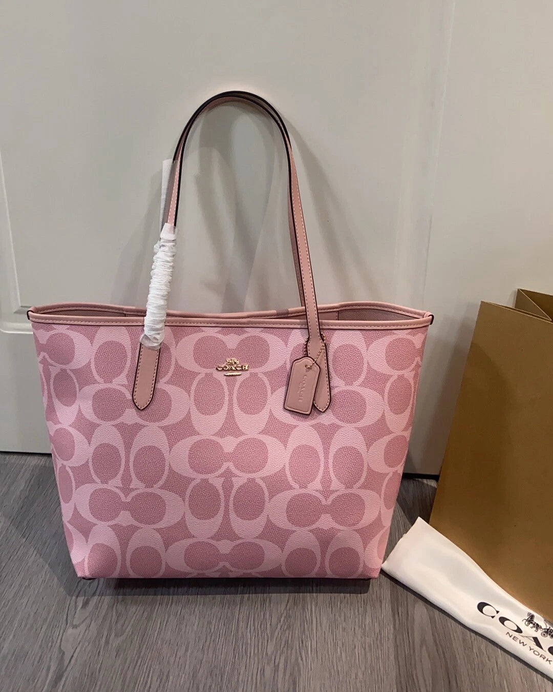 COACH City Tote Bag Signature Canvas Powder Pink CAL49 Outlet