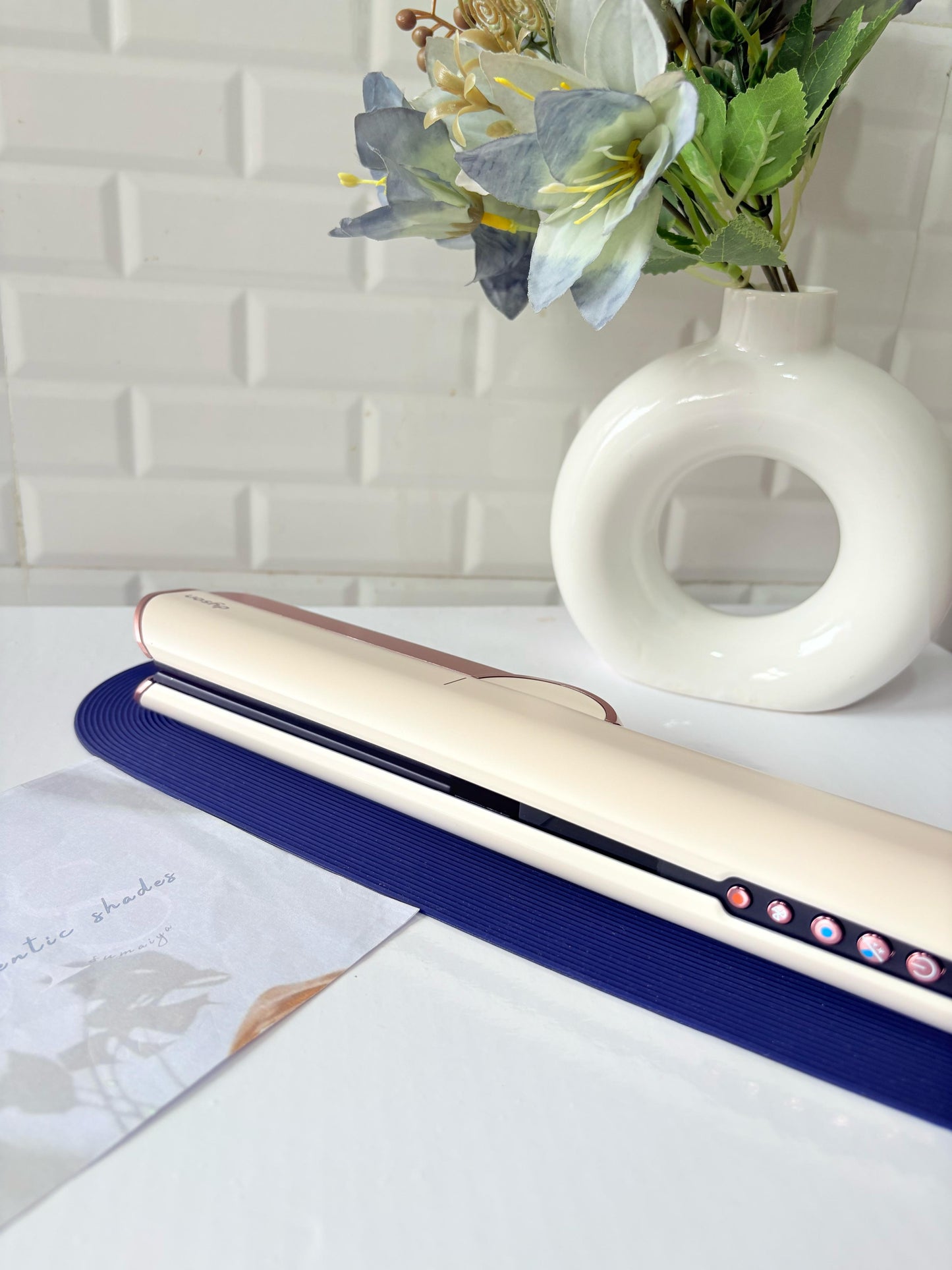 Dyson Airstrait™ Straightener